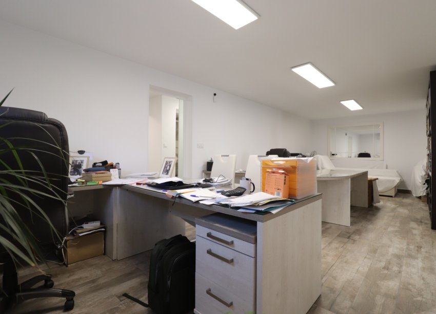 Resale - Villa - Orihuela Costa - Villamartín