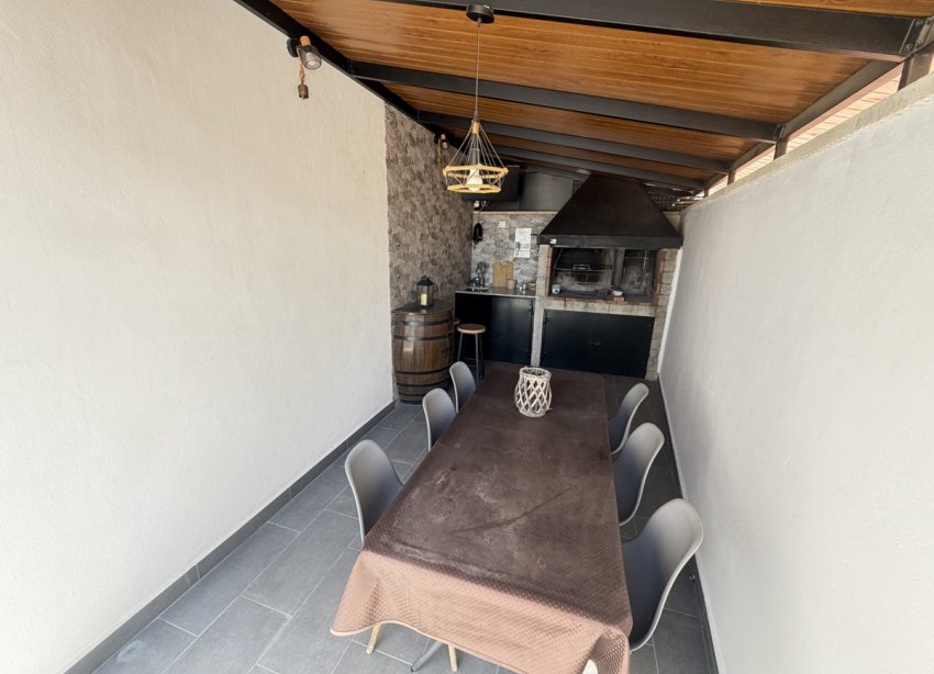 Resale - Villa - Orihuela Costa - Villamartín