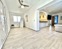 Resale - Villa - Orihuela Costa - Villamartín