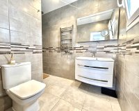 Resale - Villa - Orihuela Costa - Villamartín