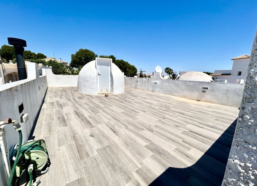 Resale - Villa - Orihuela Costa - Villamartín