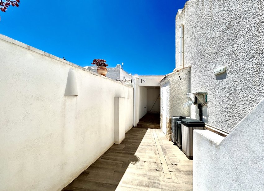 Resale - Villa - Orihuela Costa - Villamartín