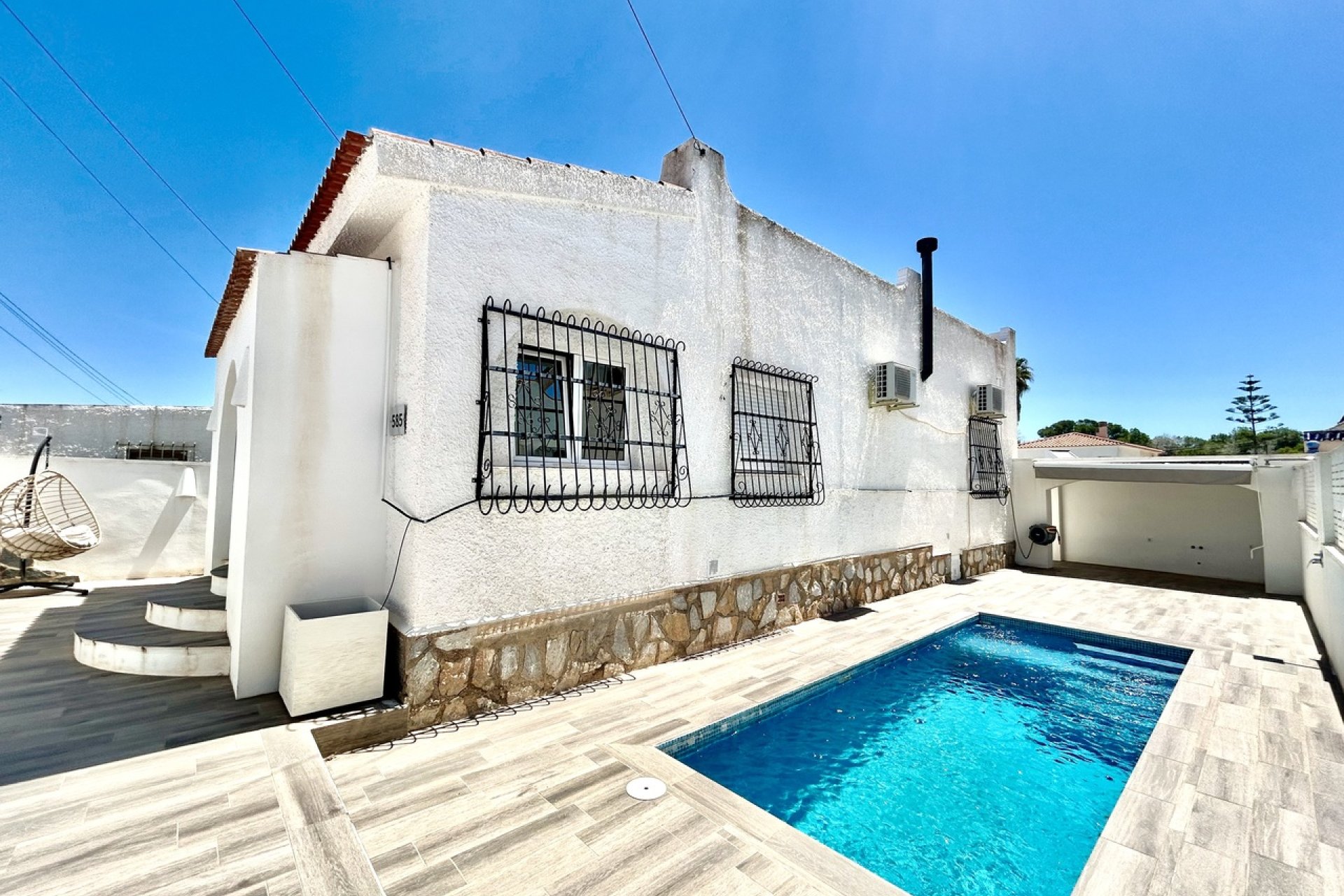 Resale - Villa - Orihuela Costa - Villamartín