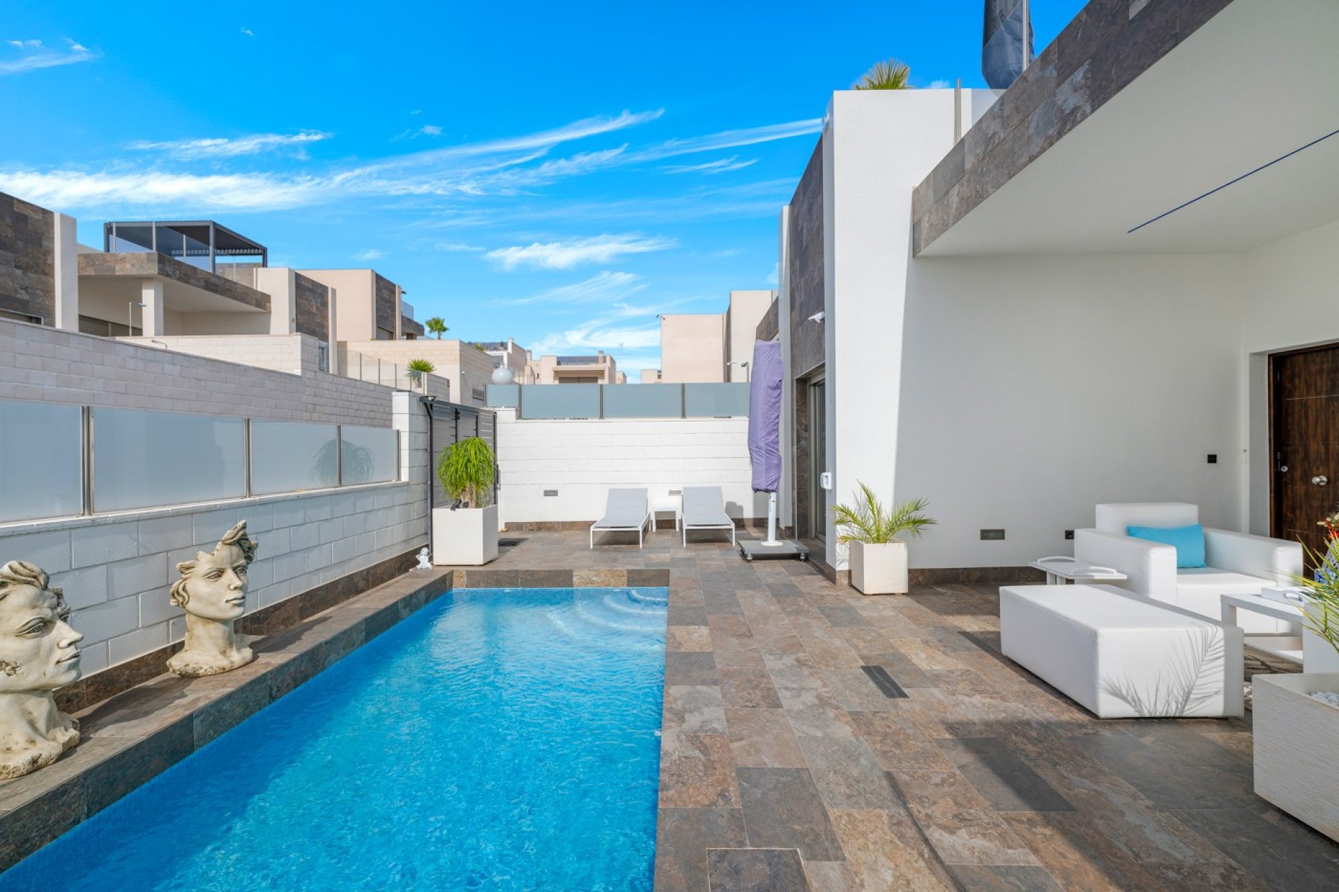 Resale - Villa - Orihuela Costa - Villamartín