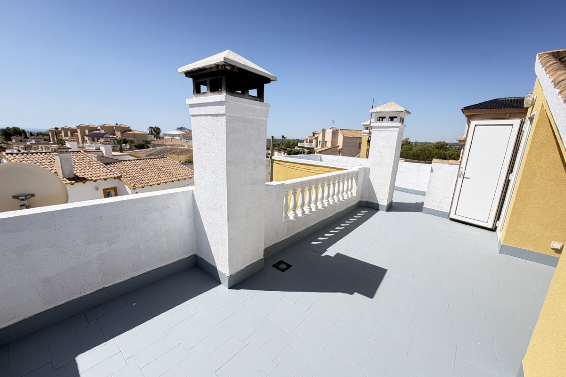 Resale - Villa - Orihuela Costa - Villamartín