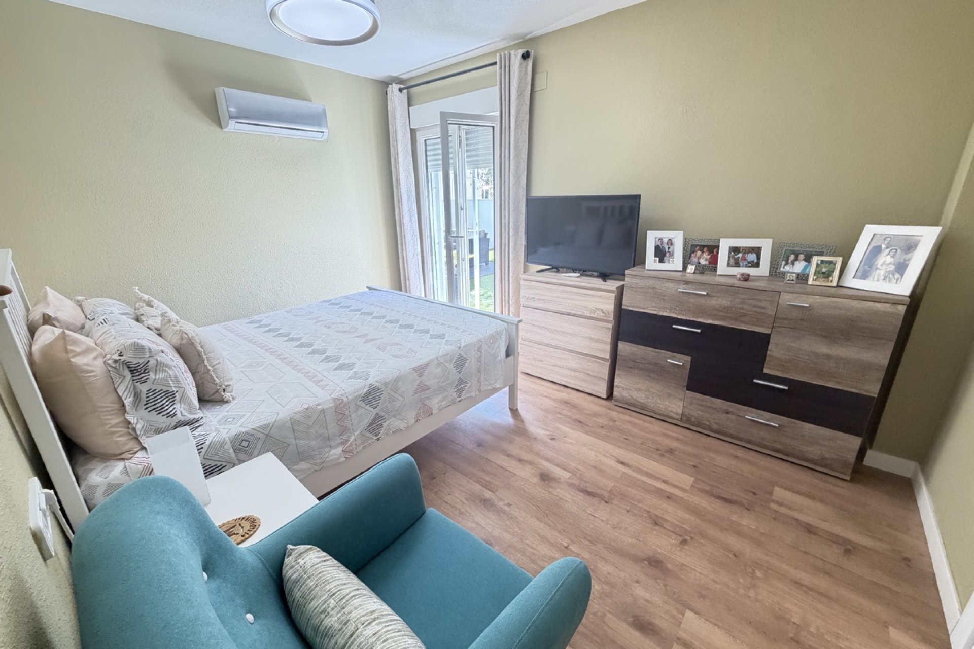 Resale - Villa - Orihuela Costa - Villamartín