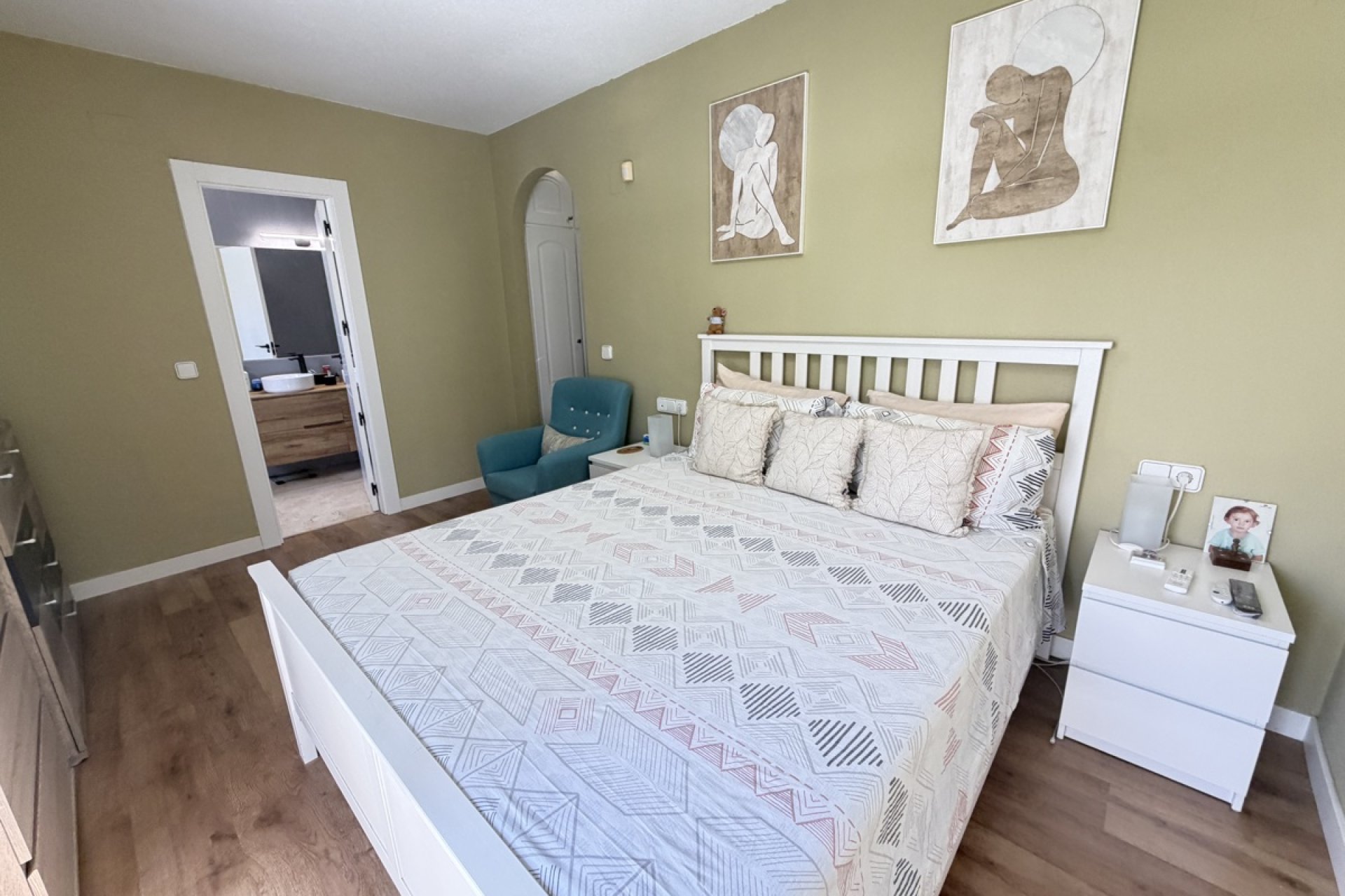Resale - Villa - Orihuela Costa - Villamartín