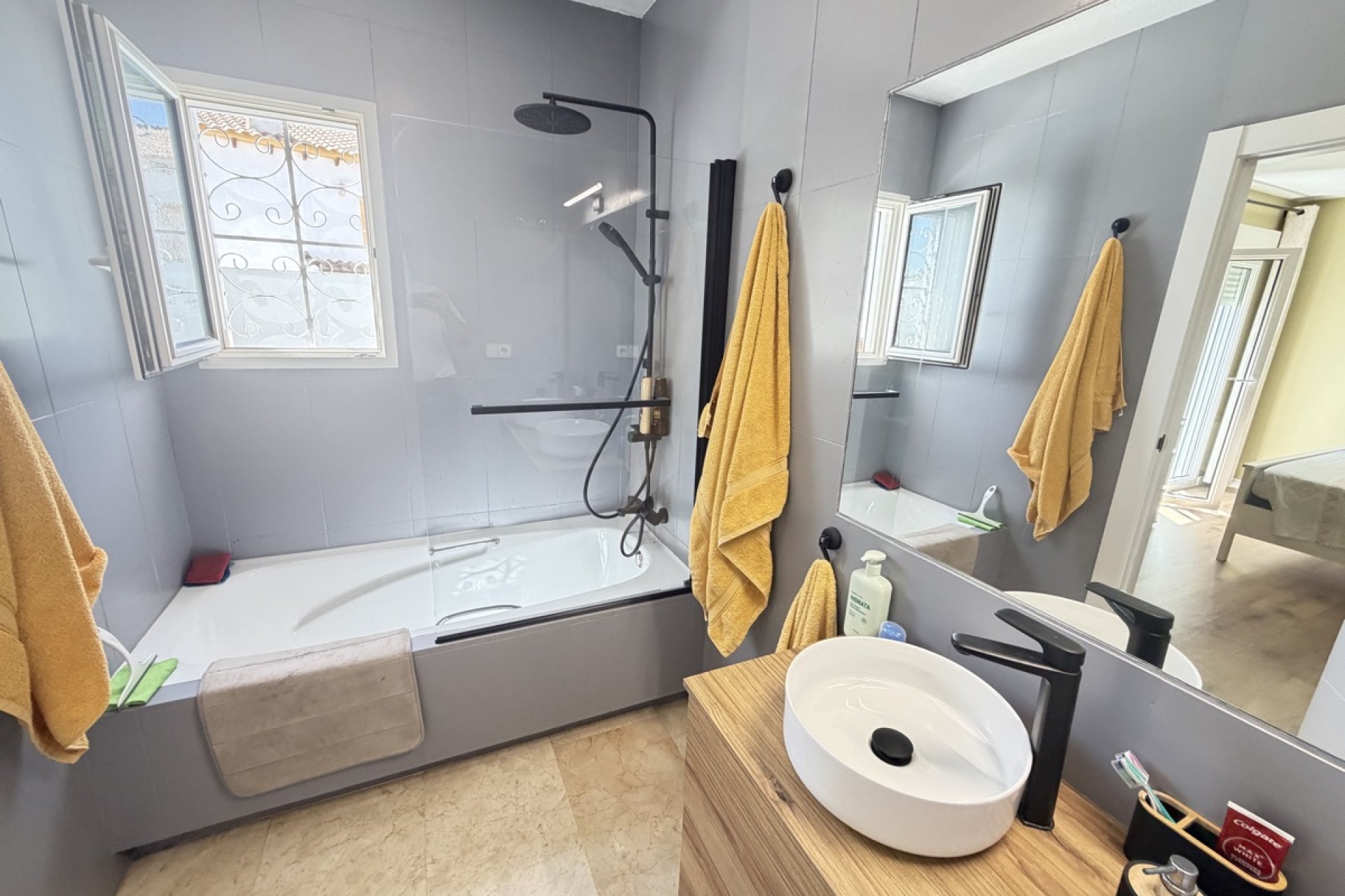 Resale - Villa - Orihuela Costa - Villamartín