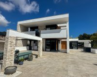 Resale - Villa - Orihuela Costa - Villamartín