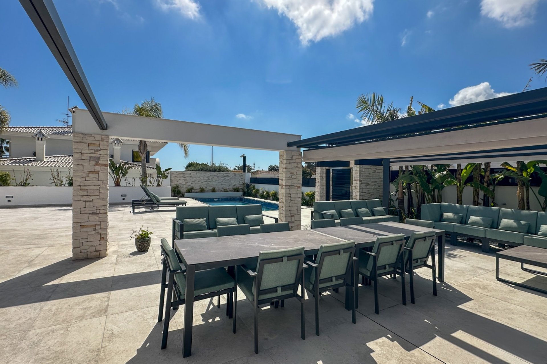 Resale - Villa - Orihuela Costa - Villamartín