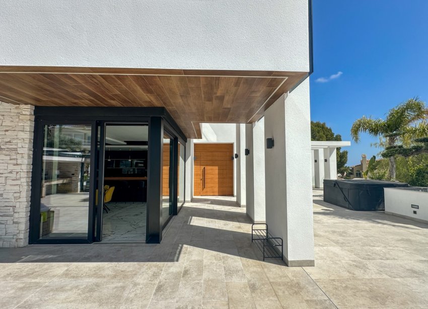 Resale - Villa - Orihuela Costa - Villamartín