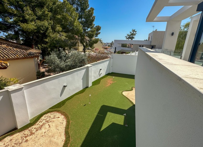 Resale - Villa - Orihuela Costa - Villamartín