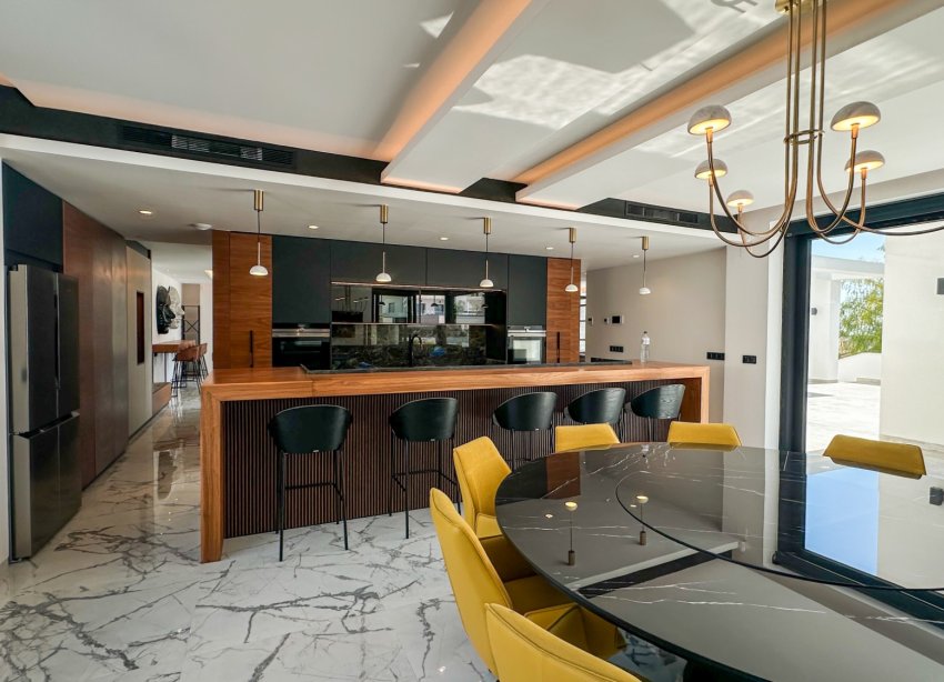 Resale - Villa - Orihuela Costa - Villamartín