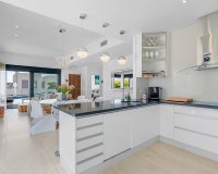 Resale - Villa - Orihuela Costa - Villamartín