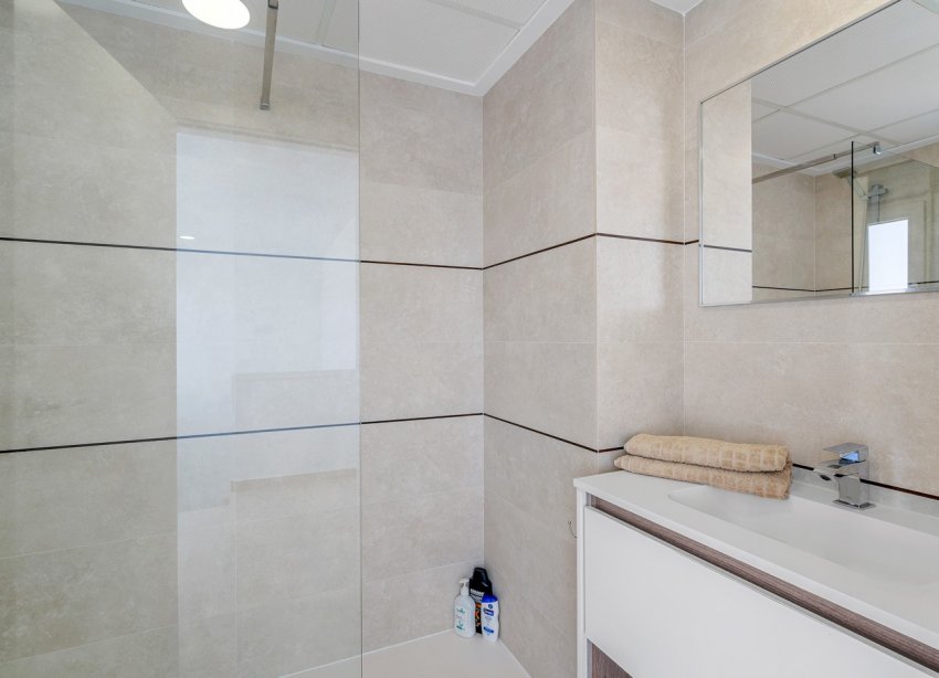 Resale - Villa - Orihuela Costa - Vistabella Golf