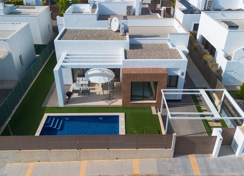 Resale - Villa - Orihuela Costa - Vistabella Golf