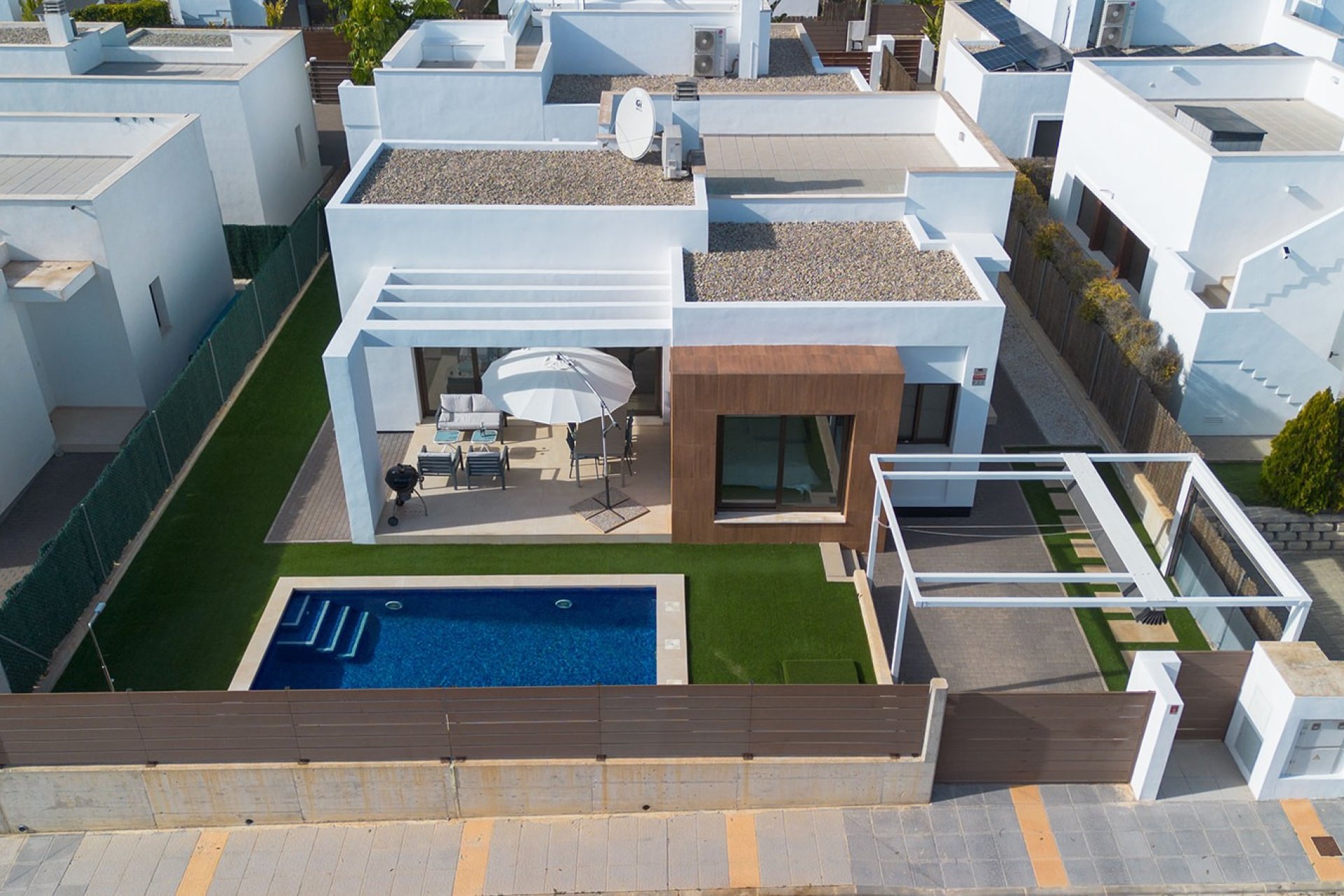 Resale - Villa - Orihuela Costa - Vistabella Golf