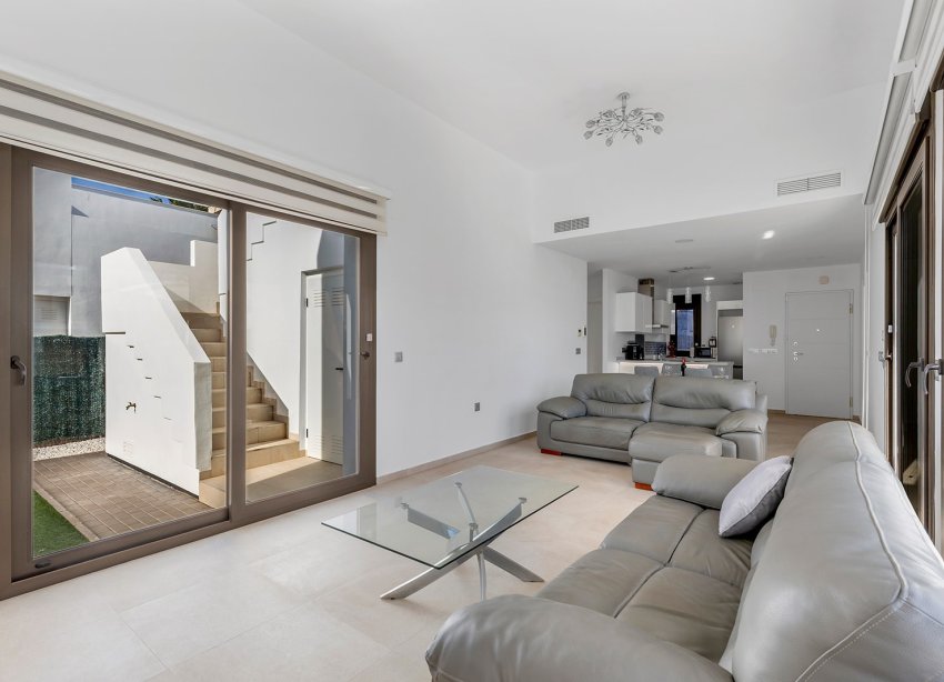 Resale - Villa - Orihuela Costa - Vistabella Golf