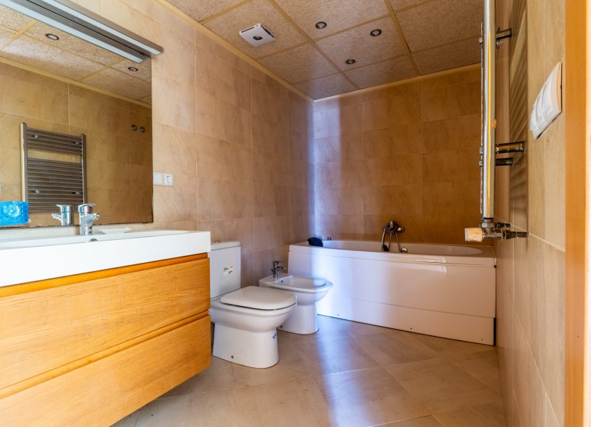 Resale - Villa - Orihuela Costa