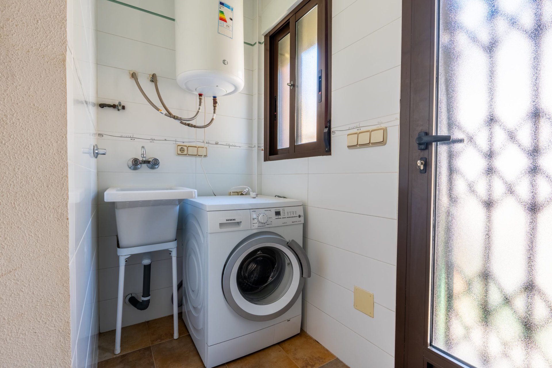 Resale - Villa - Orihuela Costa