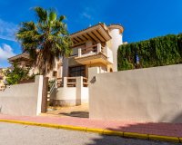 Resale - Villa - Orihuela Costa