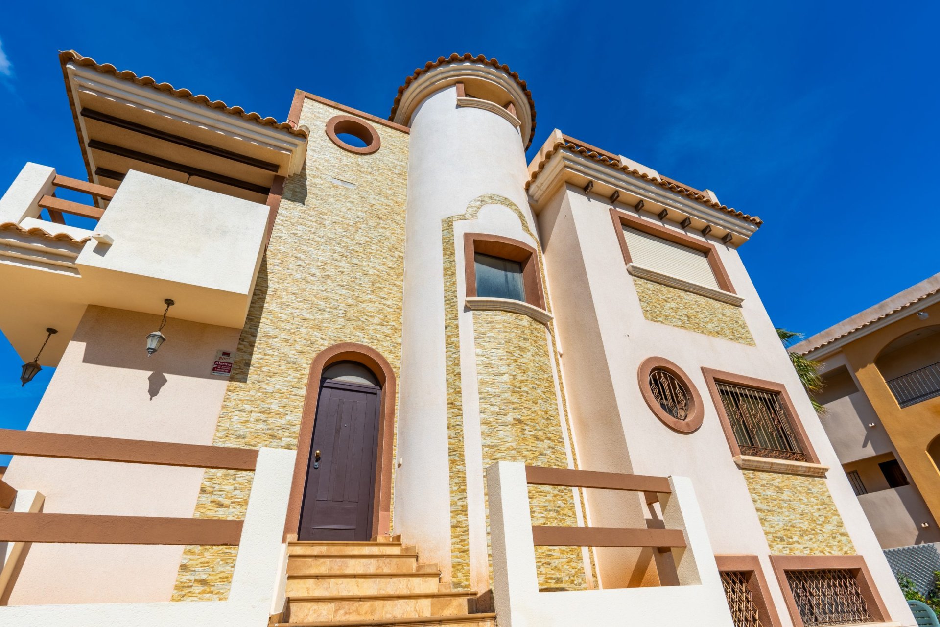 Resale - Villa - Orihuela Costa