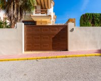 Resale - Villa - Orihuela Costa