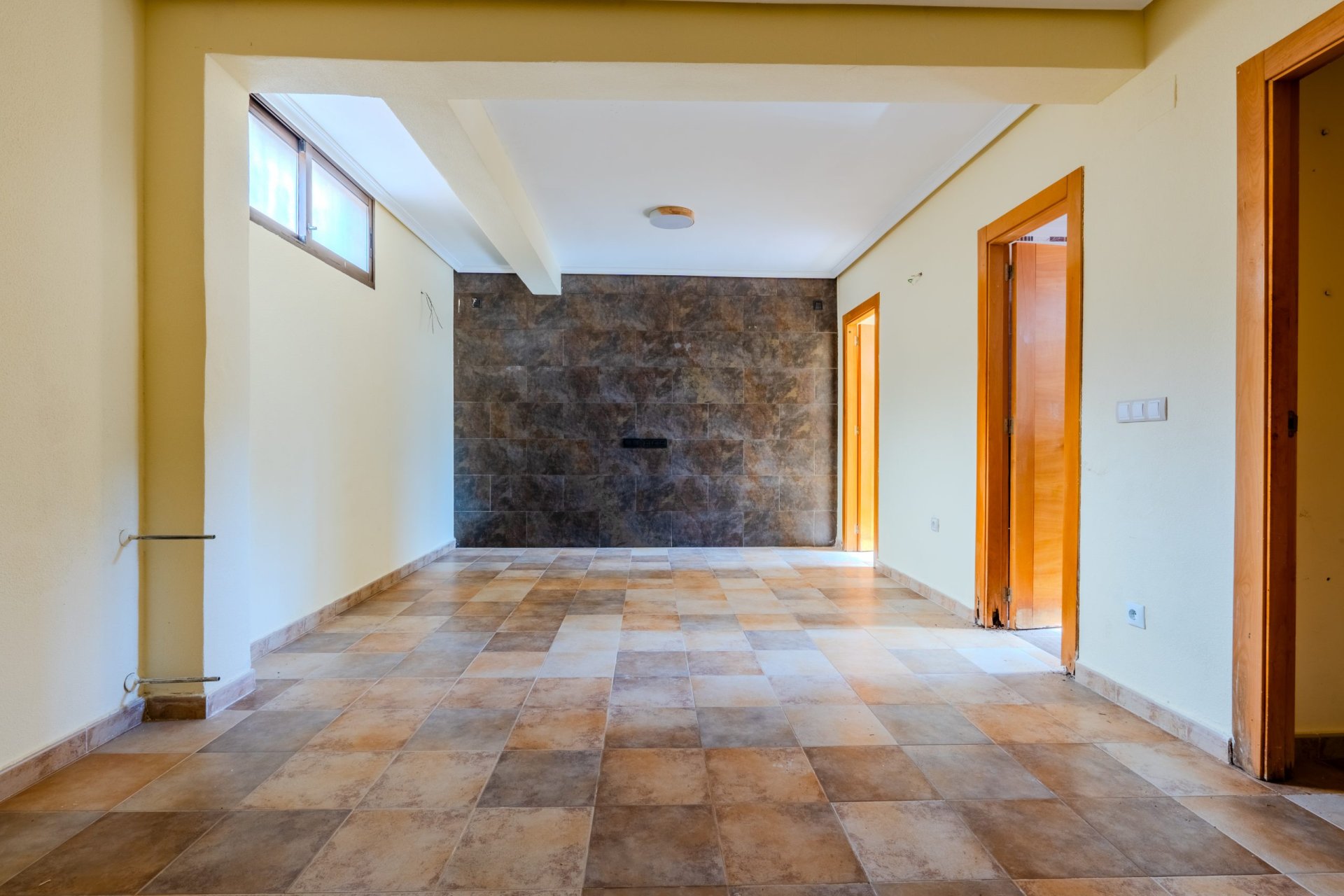 Resale - Villa - Orihuela Costa