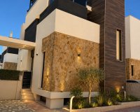 Resale - Villa - Orihuela Costa
