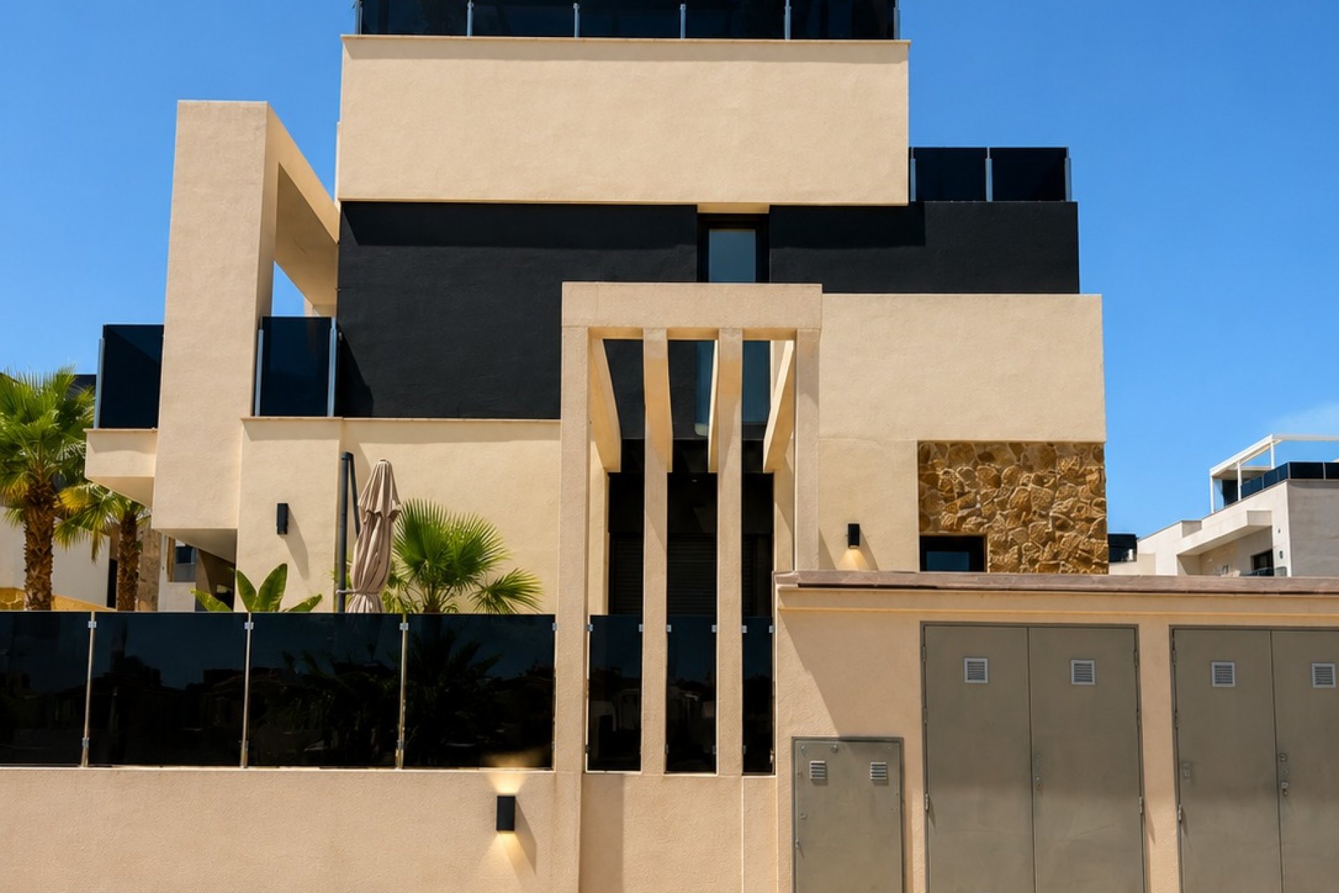 Resale - Villa - Orihuela Costa