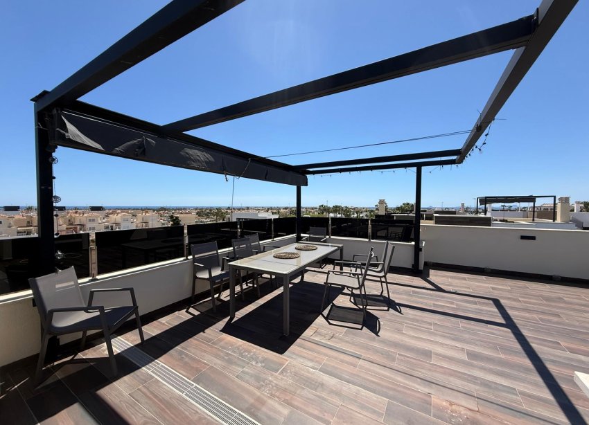 Resale - Villa - Orihuela Costa