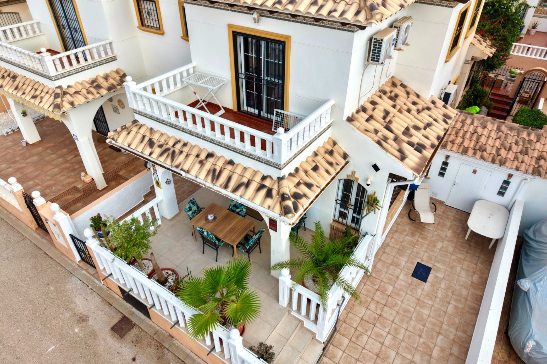 Resale - Villa - Orihuela Costa