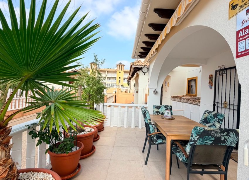 Resale - Villa - Orihuela Costa