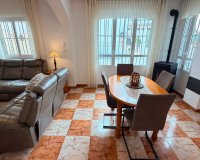 Resale - Villa - Orihuela Costa