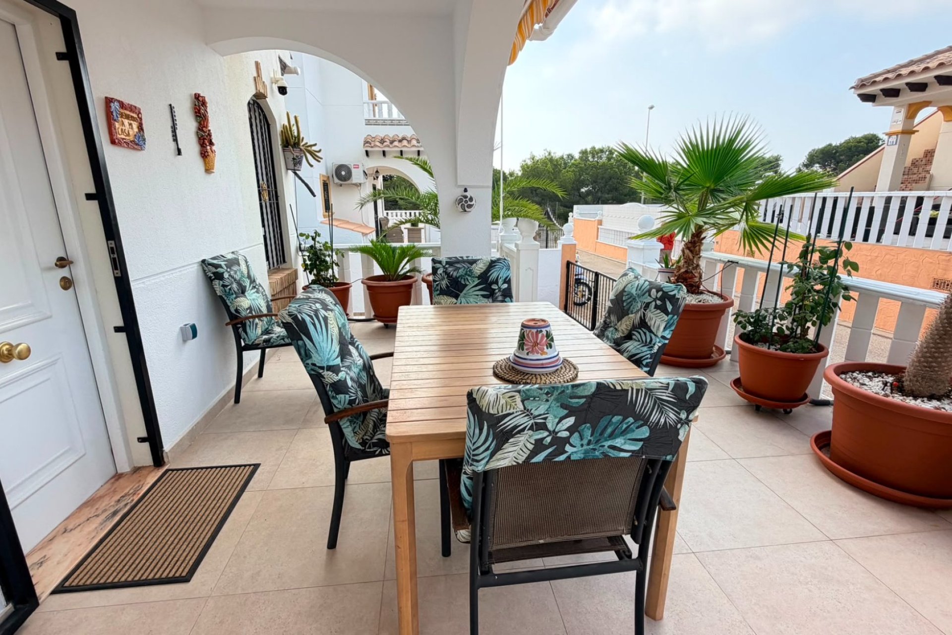 Resale - Villa - Orihuela Costa