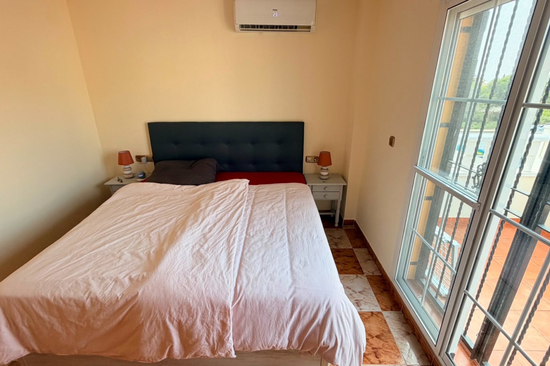 Resale - Villa - Orihuela Costa