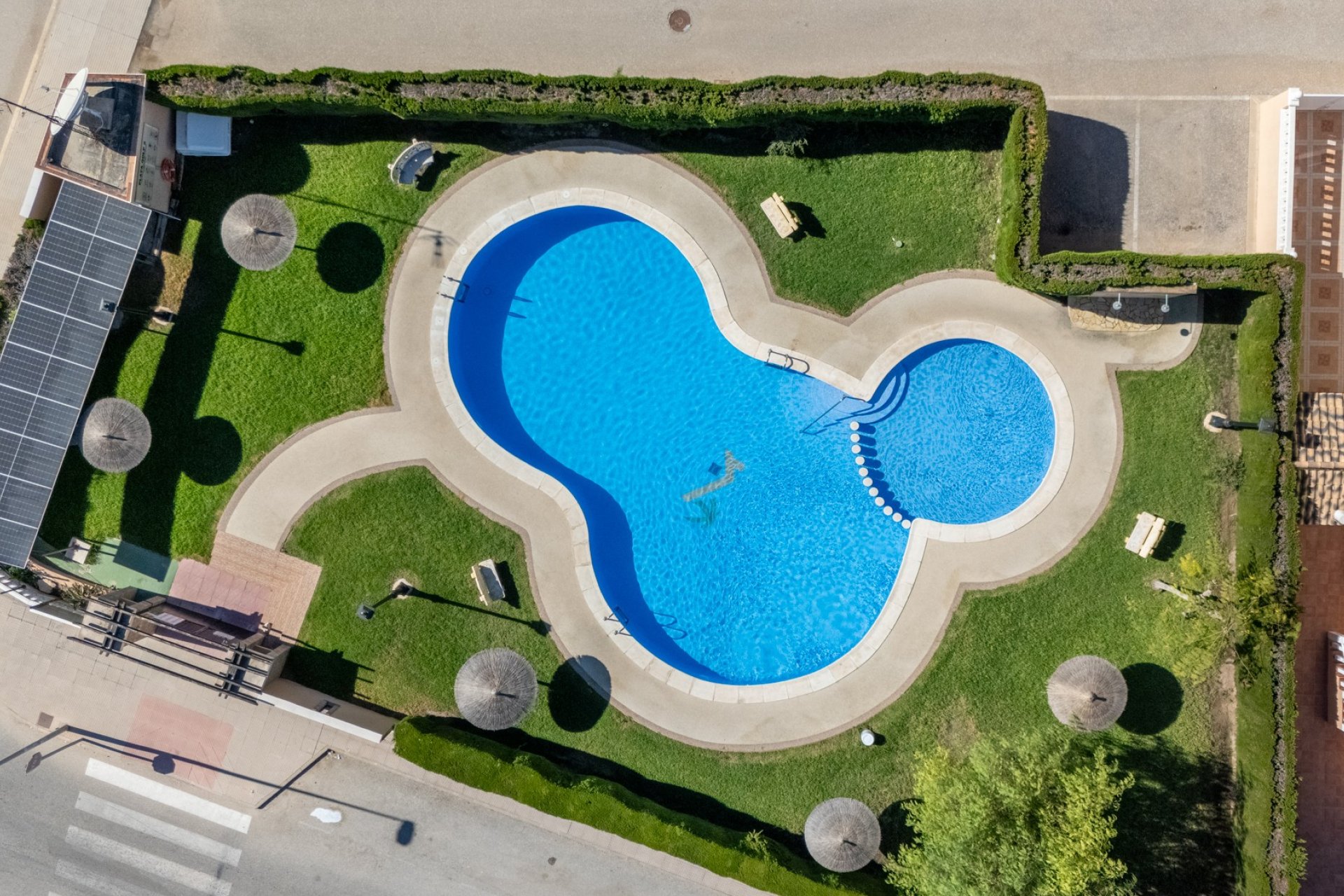 Resale - Villa - Orihuela Costa