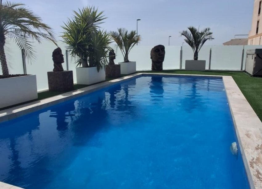 Resale - Villa - Orihuela - Entre Naranjos Vistabella Golf