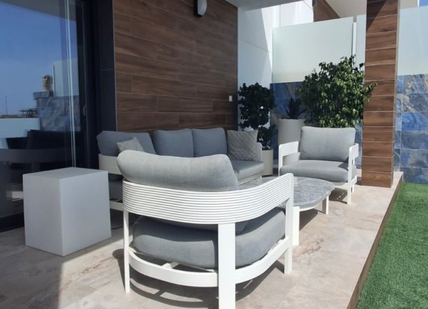 Resale - Villa - Orihuela - Entre Naranjos Vistabella Golf