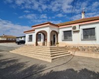 Resale - Villa - ORIHUELA - La Matanza