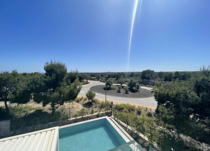 Resale - Villa - Orihuela - Las Colinas Golf