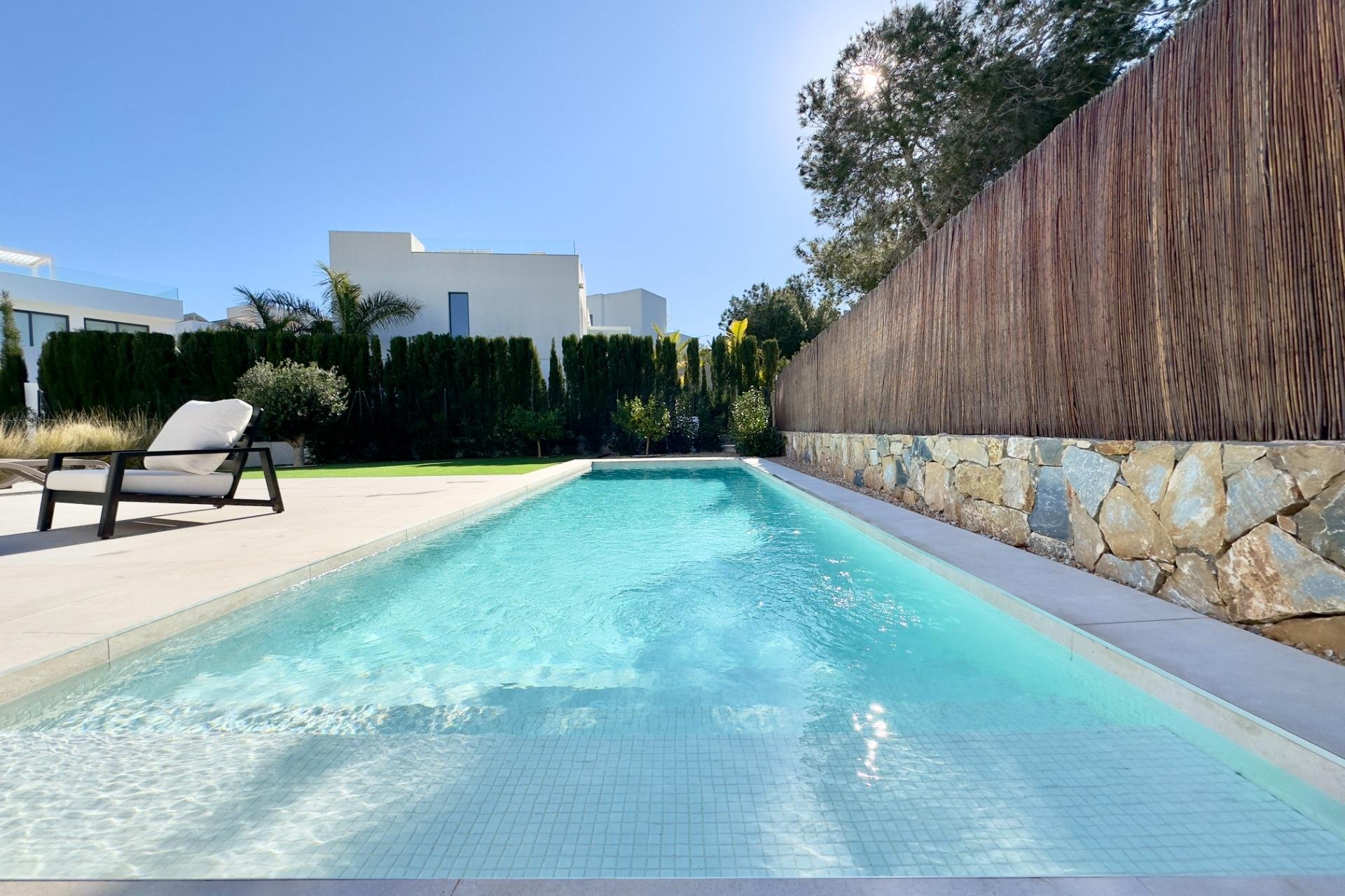 Resale - Villa - Orihuela - Las Colinas Golf