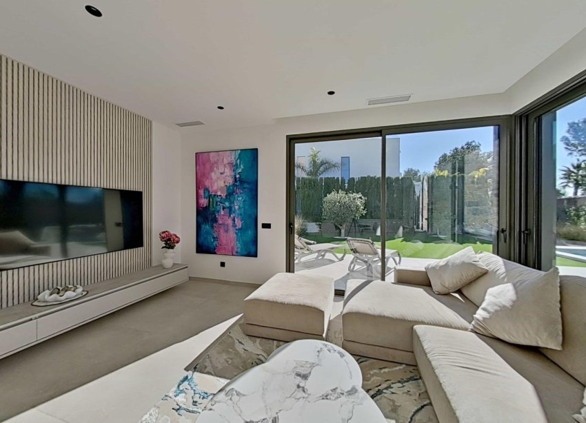 Resale - Villa - Orihuela - Las Colinas Golf