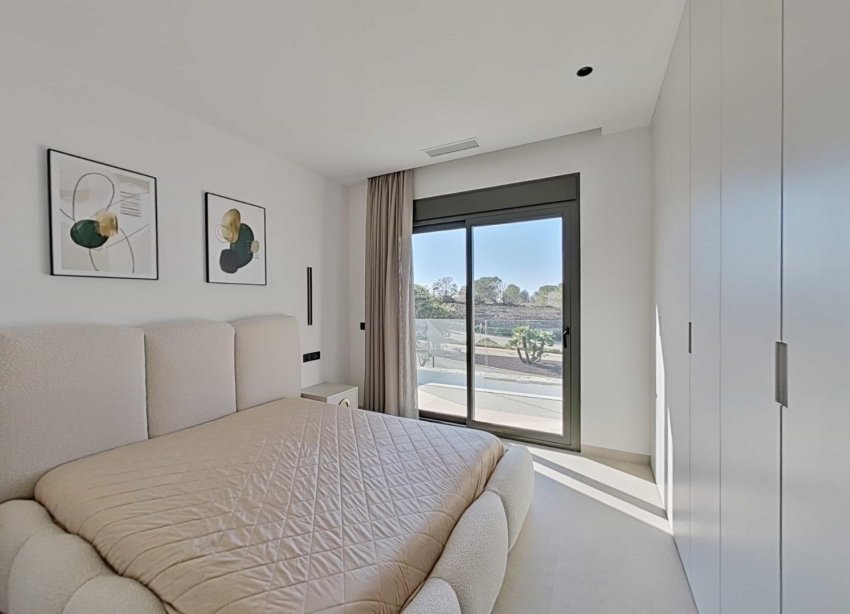 Resale - Villa - Orihuela - Las Colinas Golf