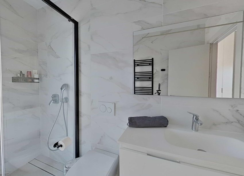 Resale - Villa - Orihuela - Las Colinas Golf