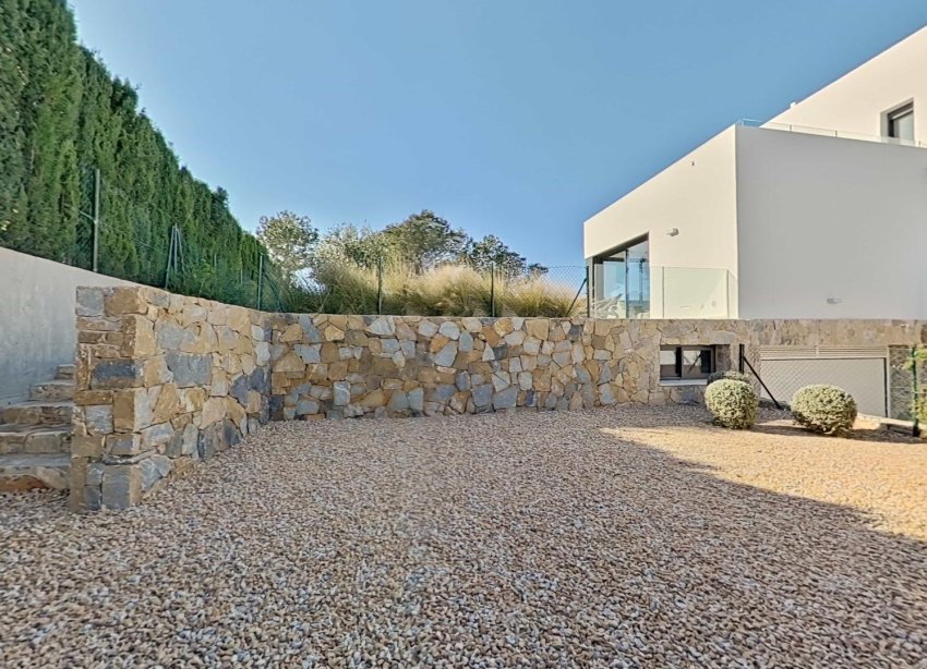 Resale - Villa - Orihuela - Las Colinas Golf