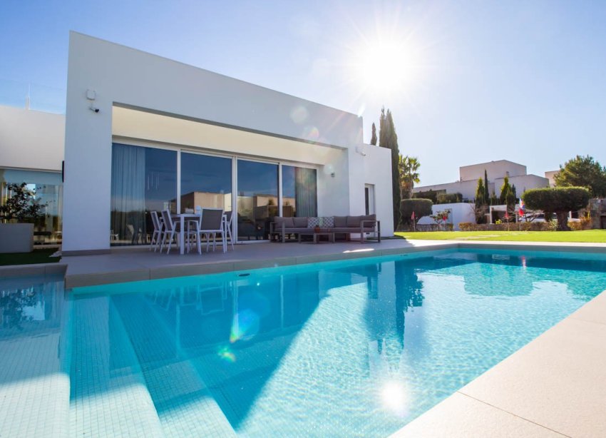 Resale - Villa - Orihuela - Las colinas