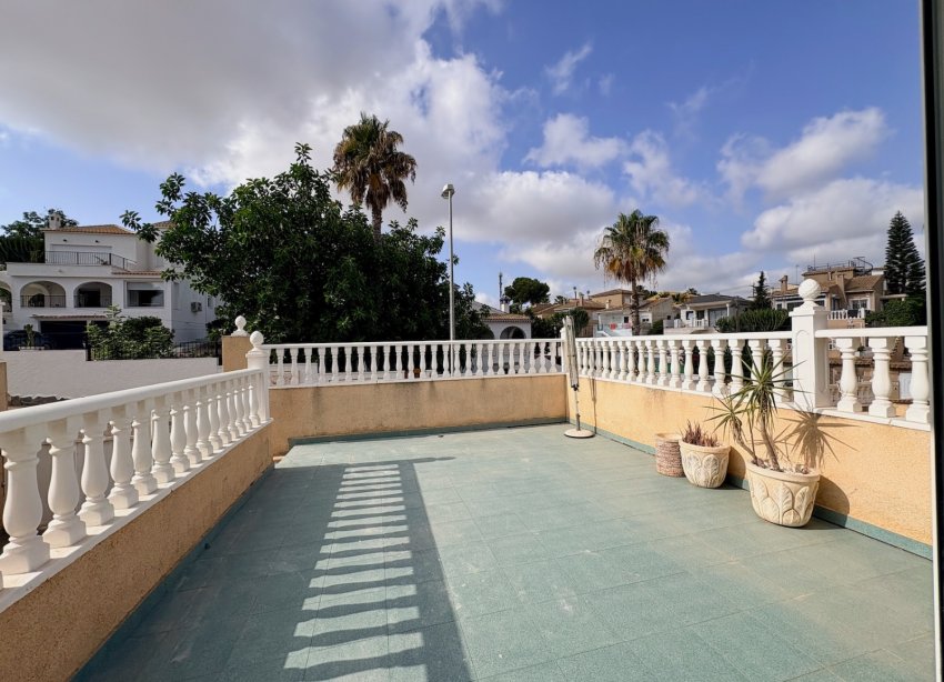 Resale - Villa - Orihuela - Los Balcones
