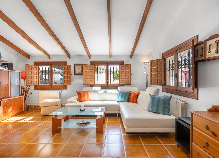 Resale - Villa - Orihuela - Orihuela Costa