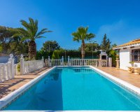 Resale - Villa - Orihuela - Orihuela Costa